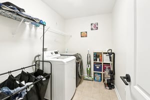 Thorndale Dr-S2503-042.jpg