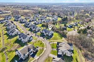 Thorndale Dr-S2503-079.jpg