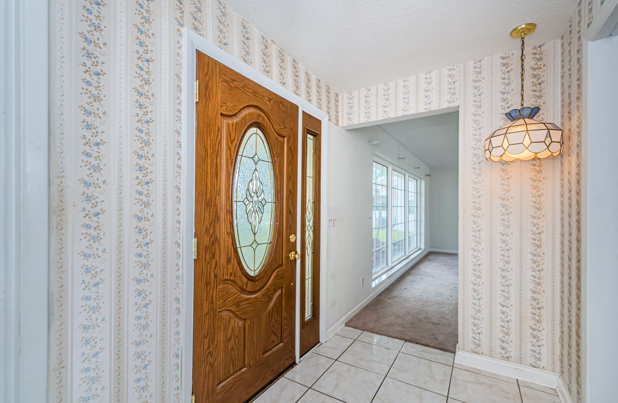 Interior Entrance 1C