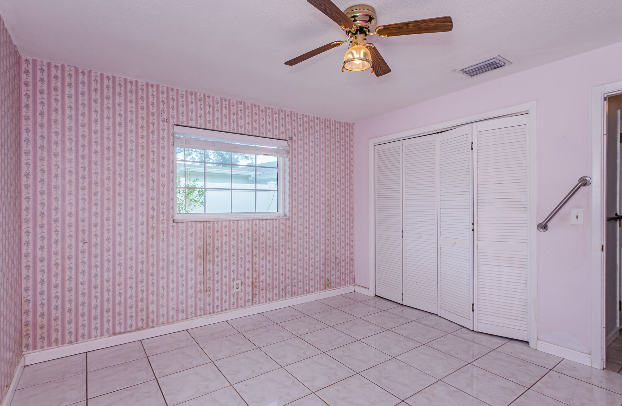 Bedroom 1C