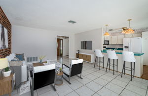 Family Room 1C-vs