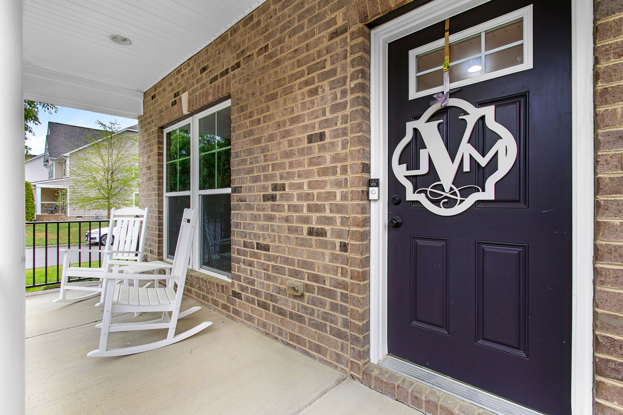 04-Front Porch
