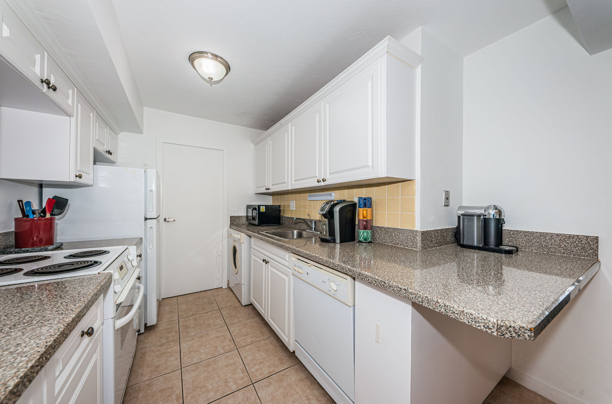 Kitchen 1-2