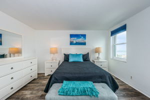 Bedroom 1e