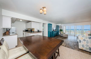 Dining Room 2-2