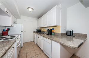 Kitchen 1-2