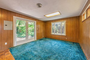 015_1036 Almanor Ave