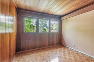 027_1036 Almanor Ave