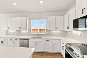 014_F8_1036 Bluebell Cir