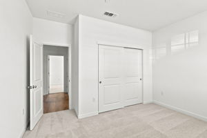 016_F8_1036 Bluebell Cir