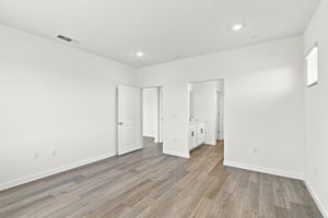 024_F8_1036 Bluebell Cir