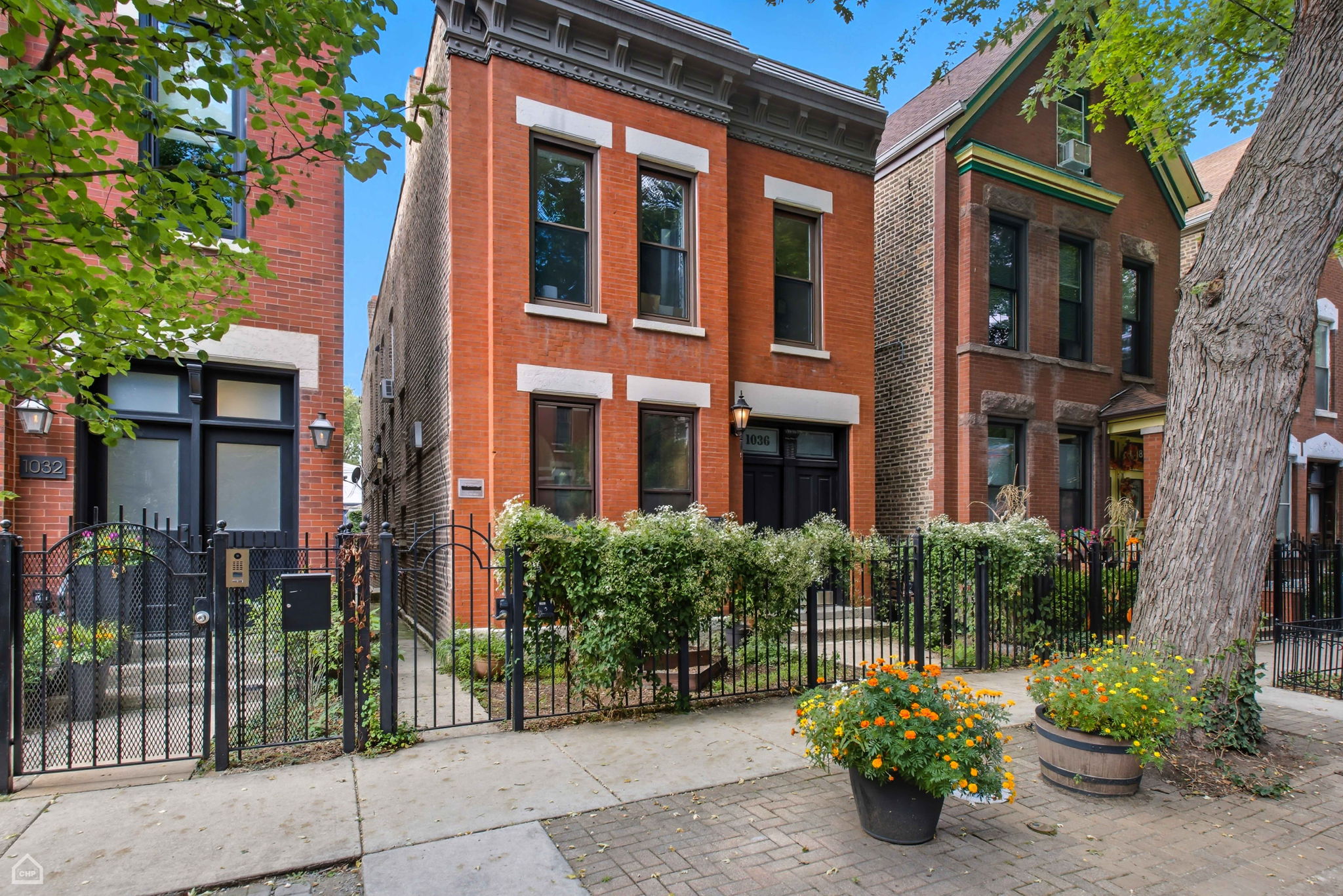 1036 N Honore St - Karen Ranquist_CHP2025_003