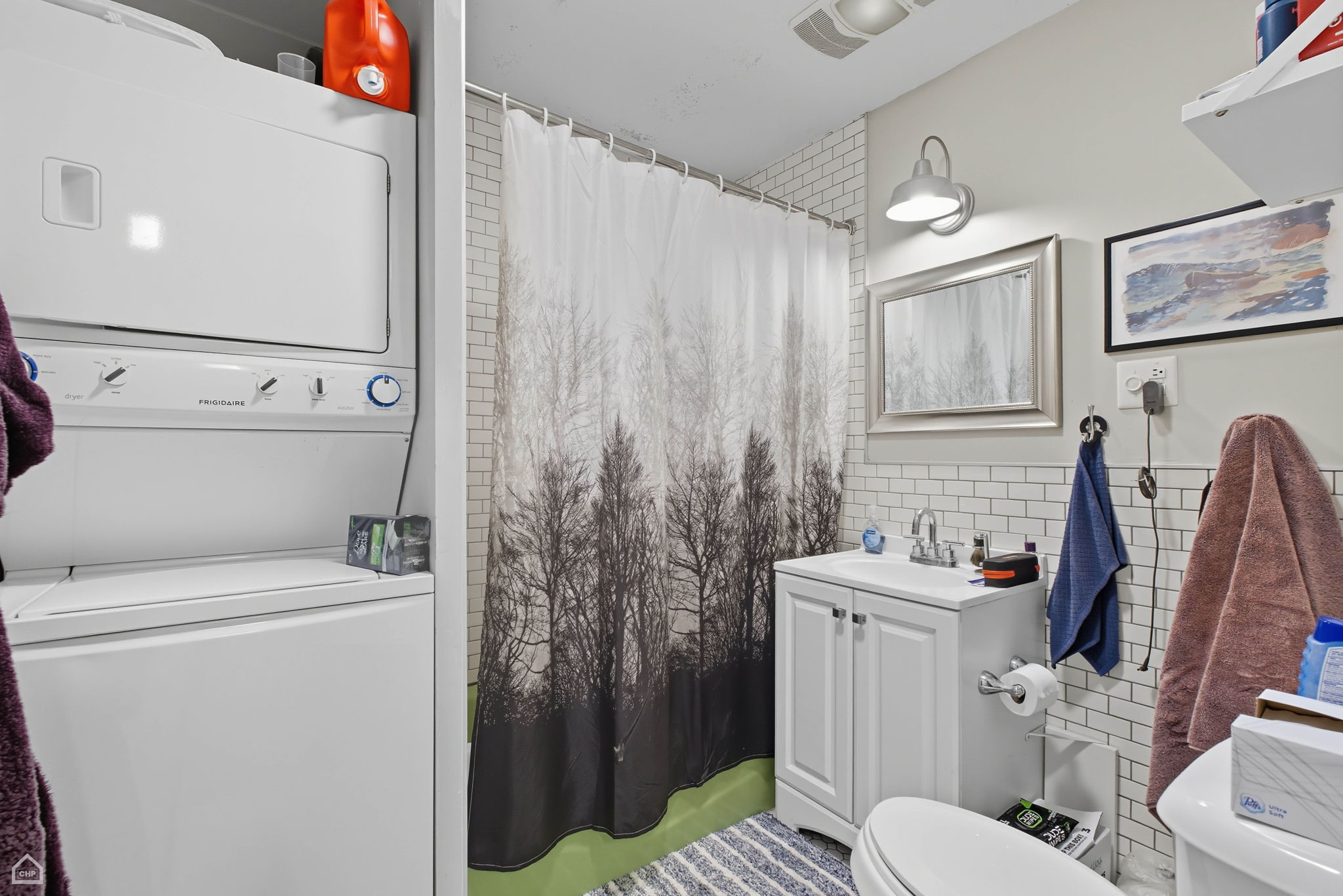 1036 N Honore St - Karen Ranquist_CHP2025_020