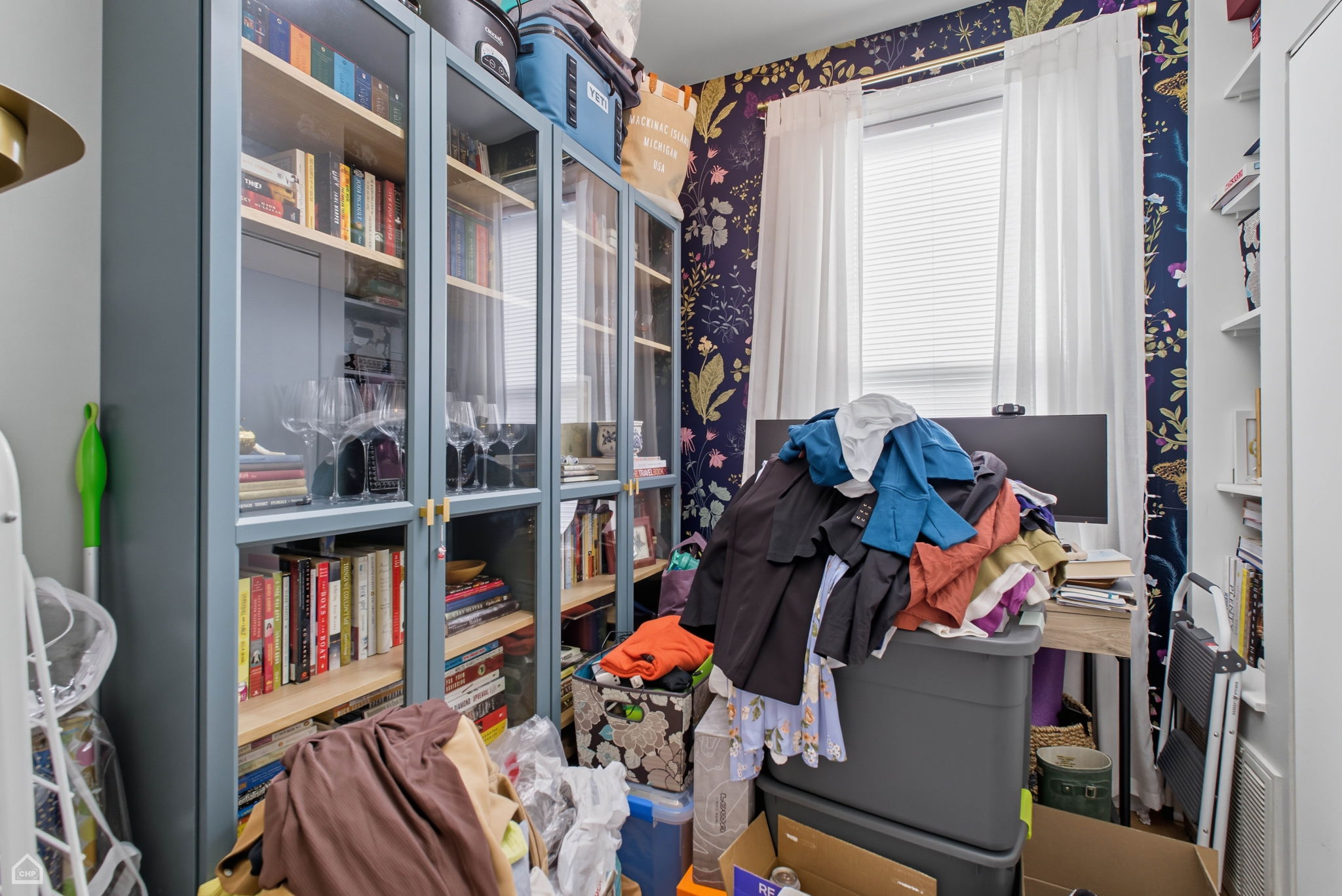 1036 N Honore St - Karen Ranquist_CHP2025_029