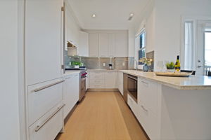 Modern kitchen
