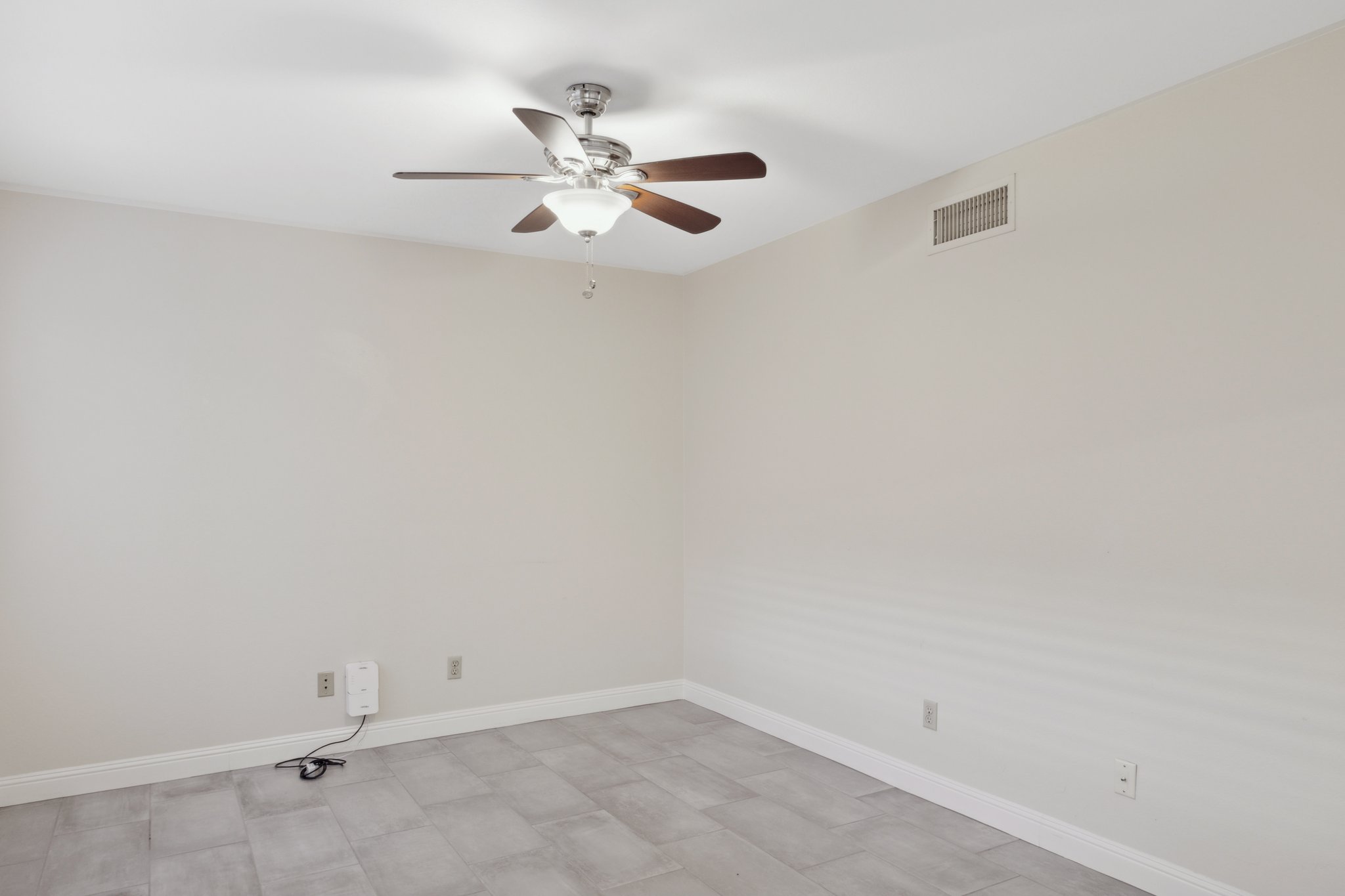 10367 E Wood Dr, Scottsdale, AZ 85260-018.jpg
