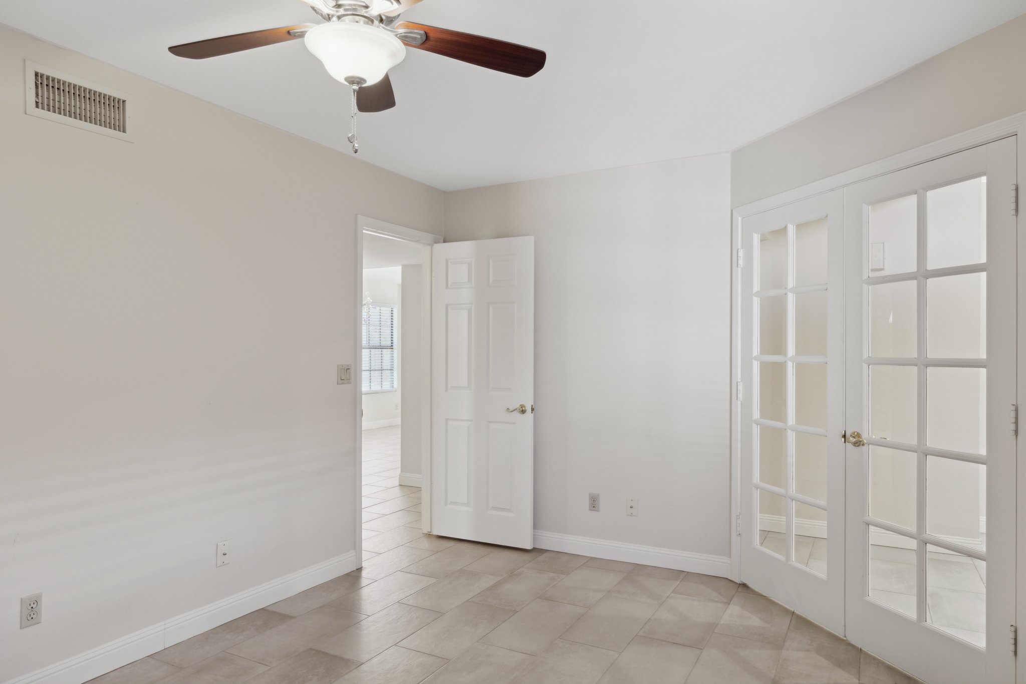 10367 E Wood Dr, Scottsdale, AZ 85260-020.jpg