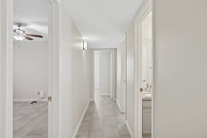 10367 E Wood Dr, Scottsdale, AZ 85260-027.jpg
