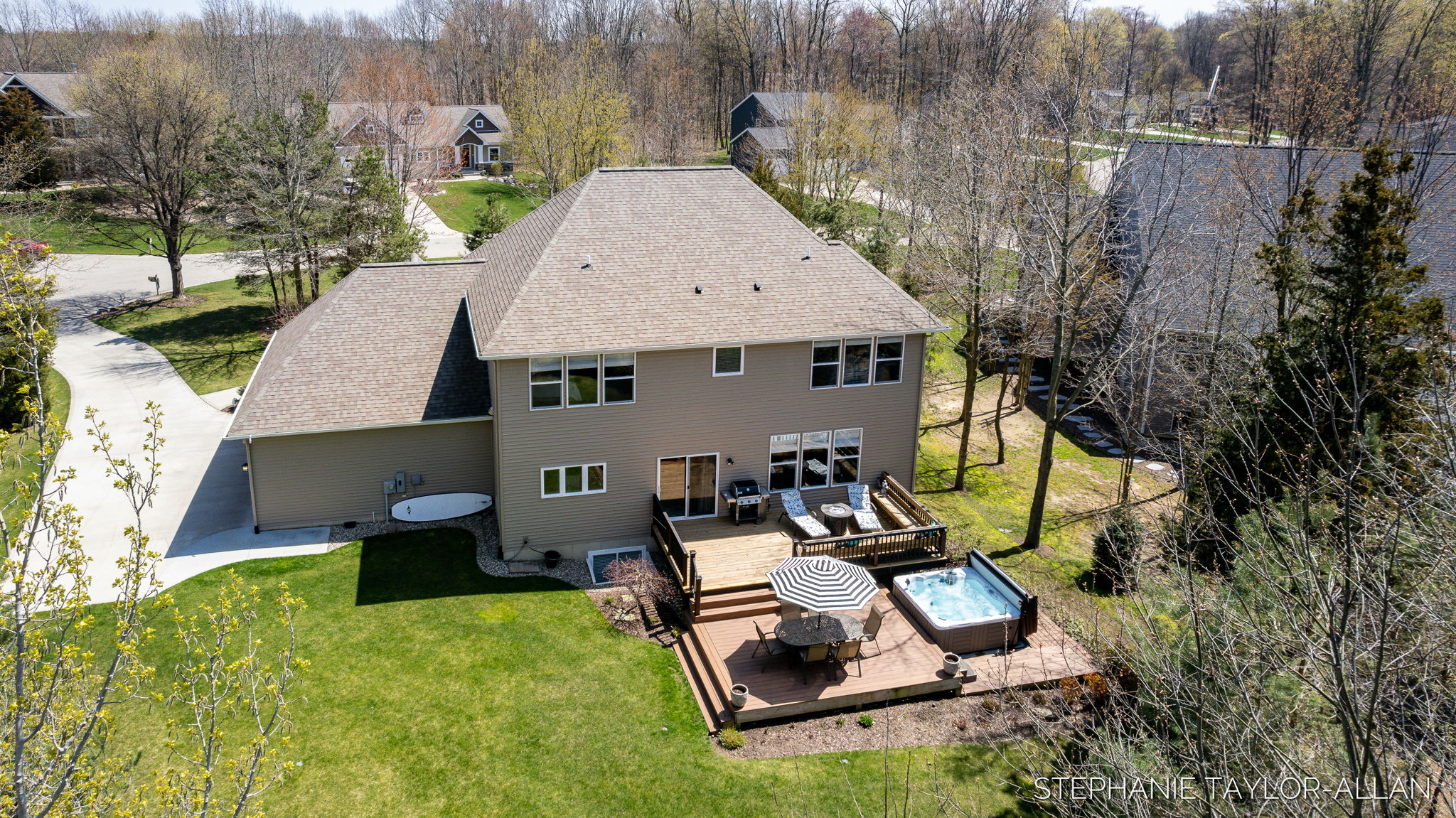 10369 Birdseye Ct, West Olive-21