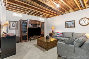 10369 Birdseye Ct, West Olive-71