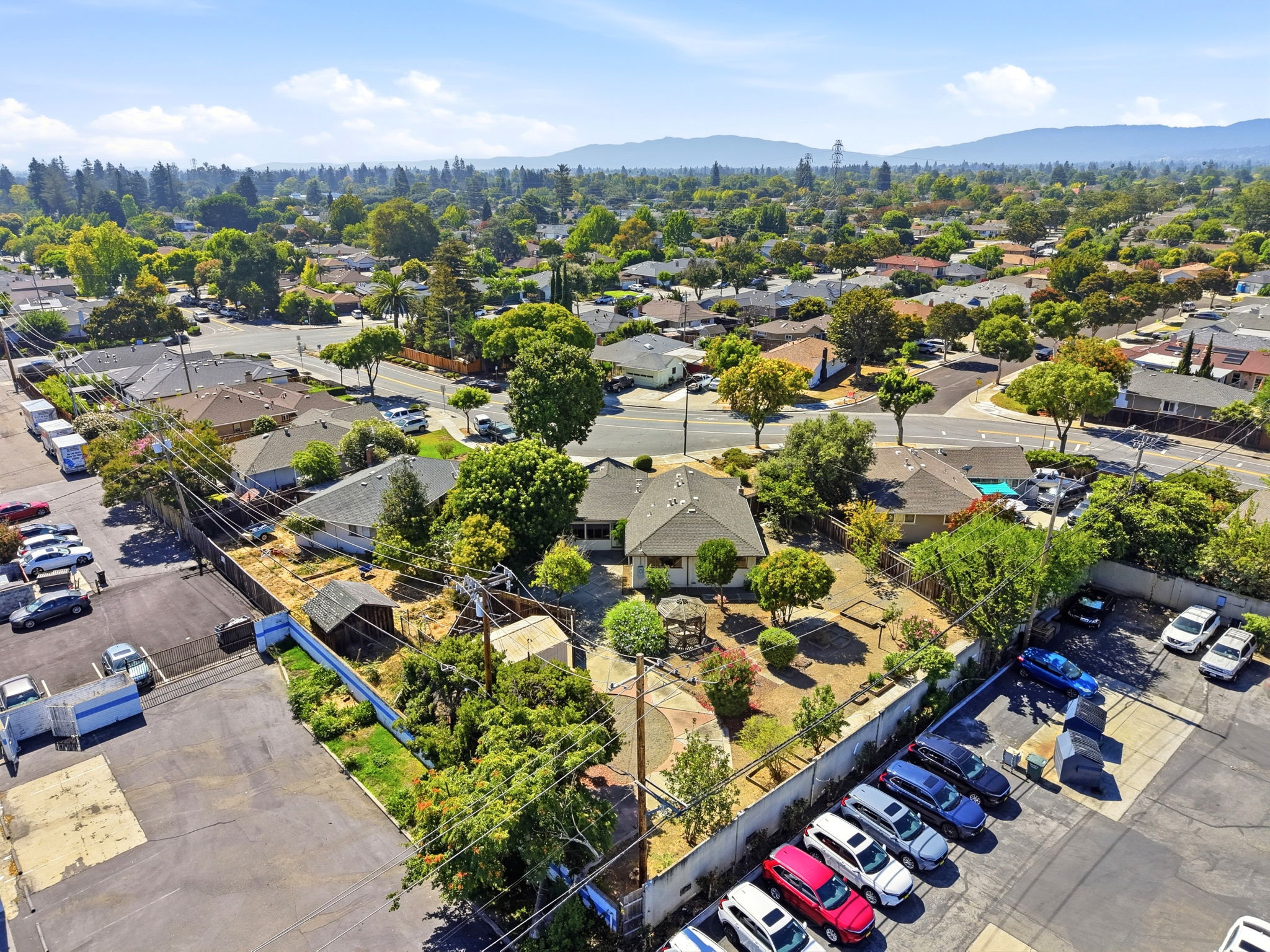 014_F8_AERIAL_1037 Blair Ave