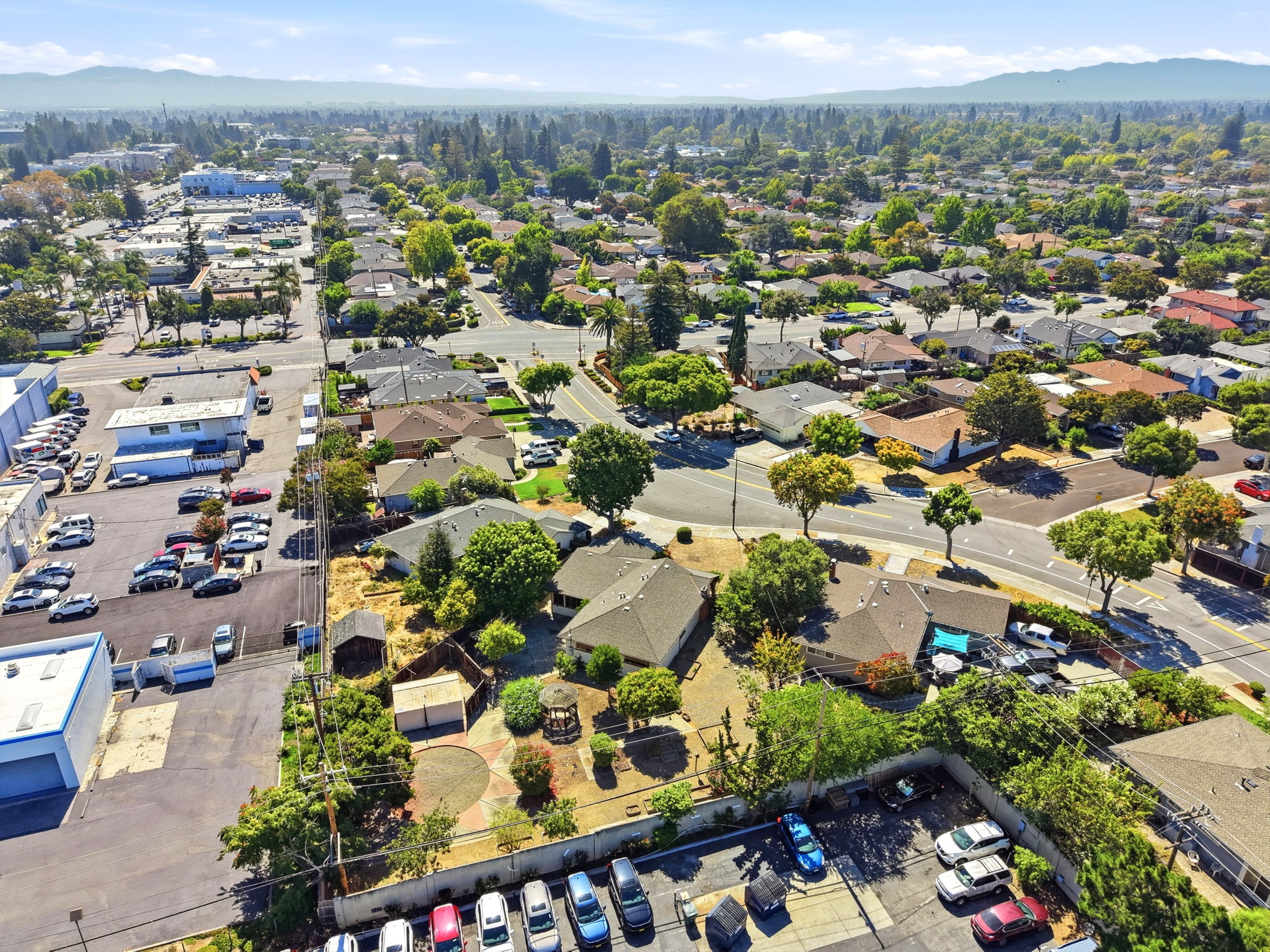019_F8_AERIAL_1037 Blair Ave