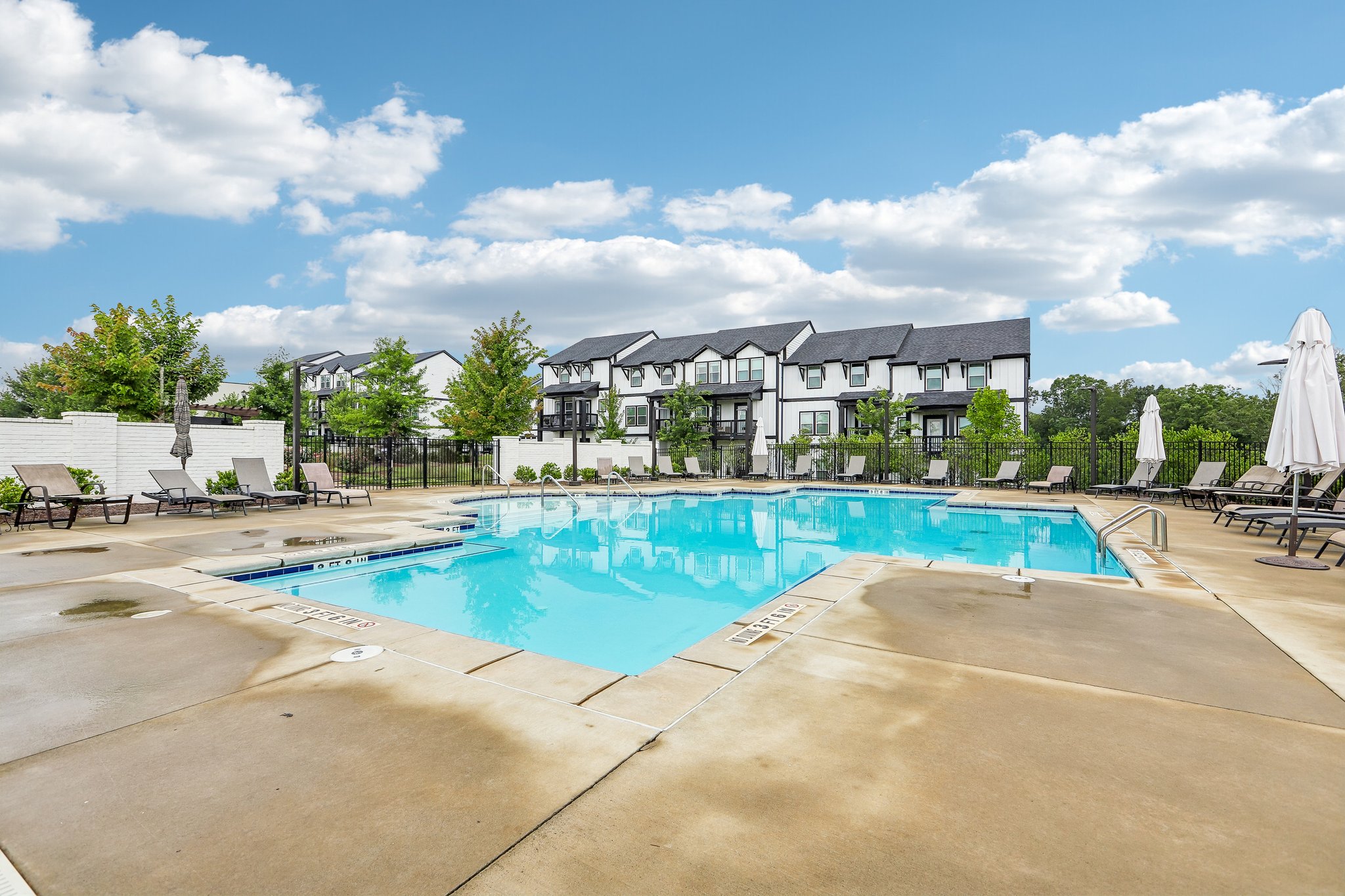 Knoxboro Ln-2507-901.jpg