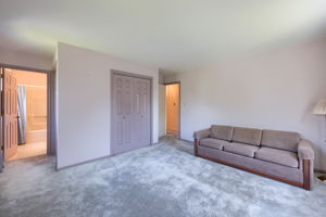  Photo 39
