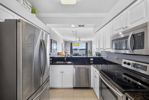 Kitchen 2 of 3
