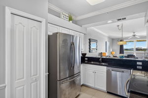 Kitchen 3 of 3