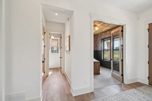 Mallard Dr-S1209-047.jpg