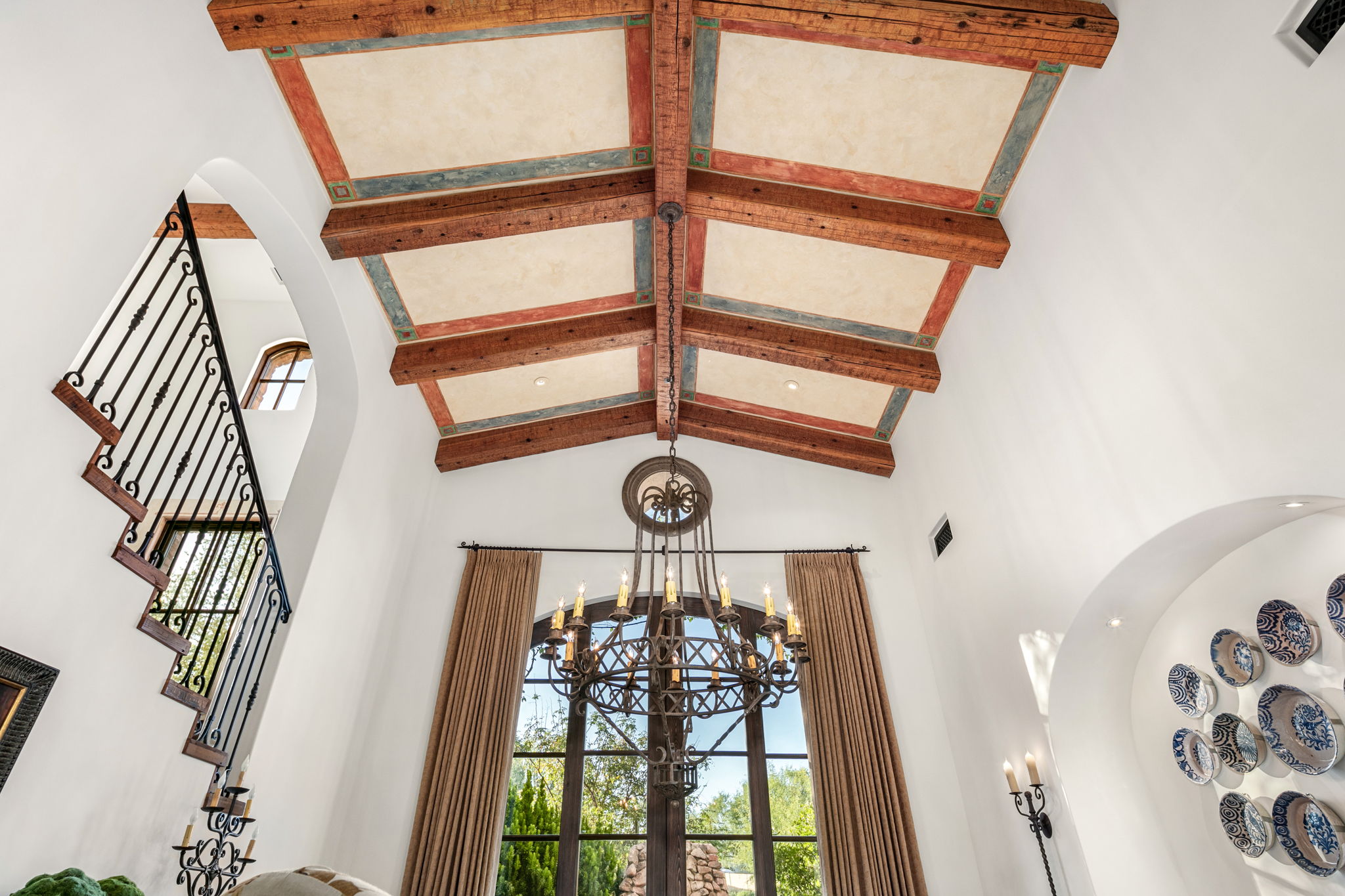 Dining Room ~ Ceiling Details