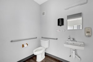  Photo 49