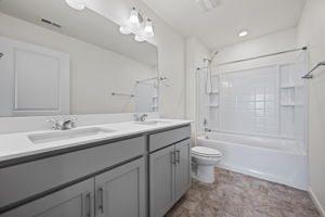  Photo 48