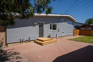  Photo 46