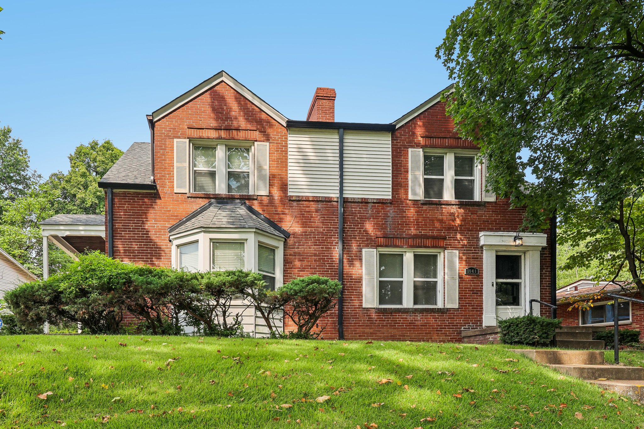 1039 Midland Blvd, University City, MO 63130, USA