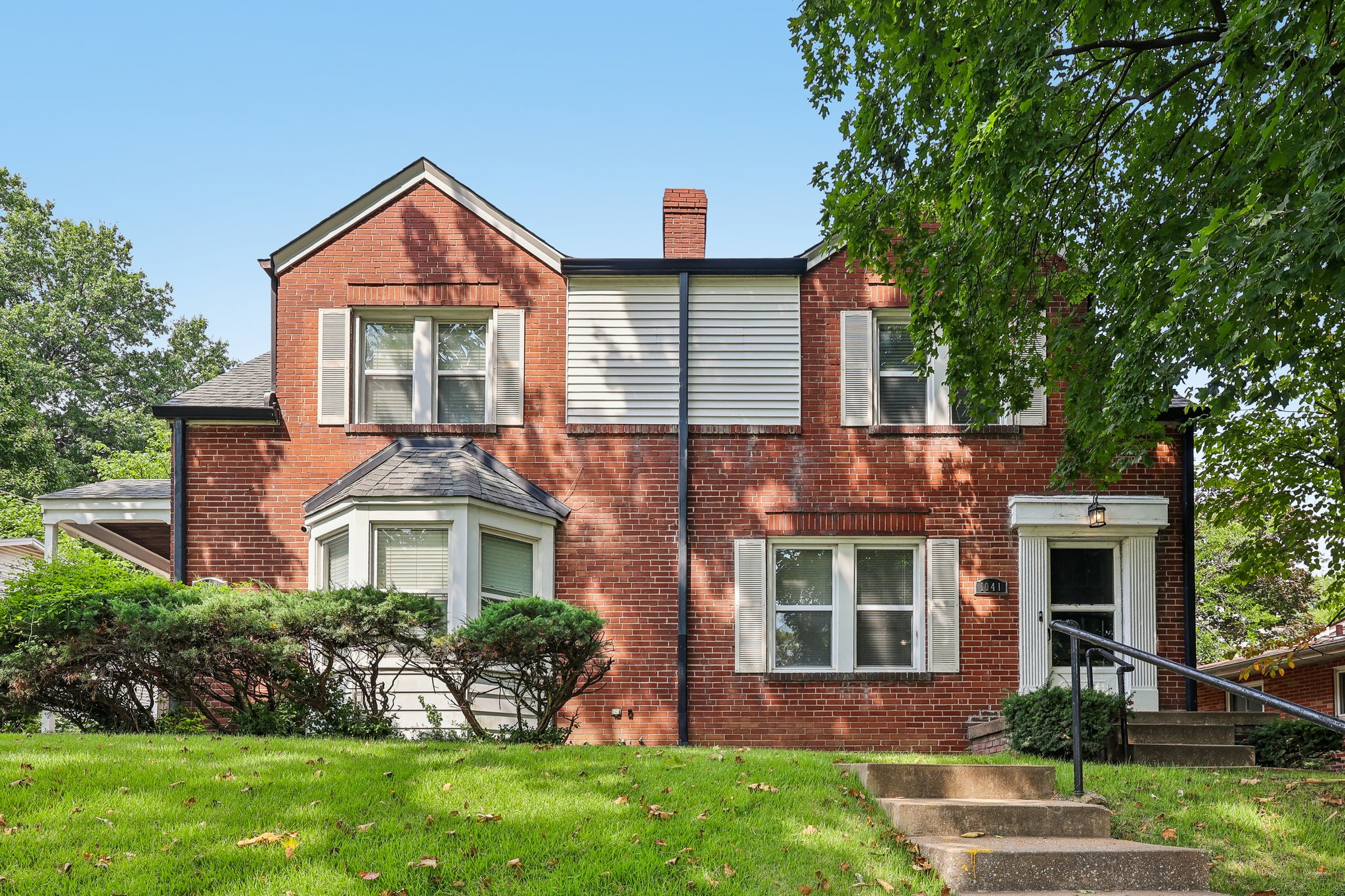 1039 Midland Blvd-S2907-004.jpg