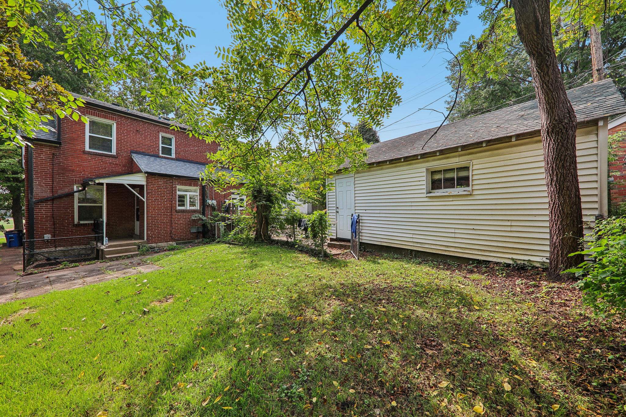 1039 Midland Blvd-S2907-026.jpg
