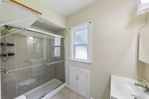 1039 Midland Blvd-S2907-022.jpg