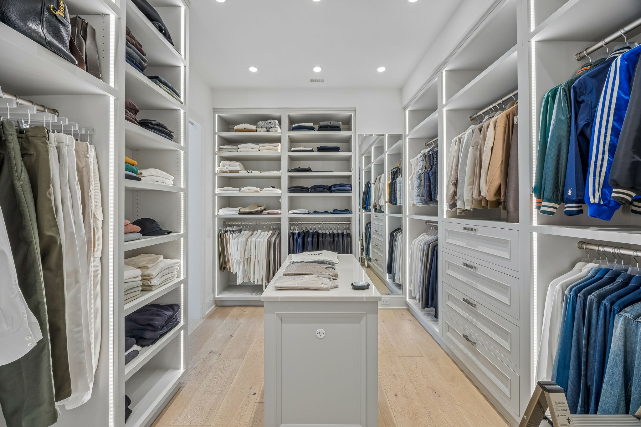 Primary Bedroom Closet