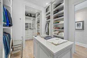 Primary Bedroom Closet