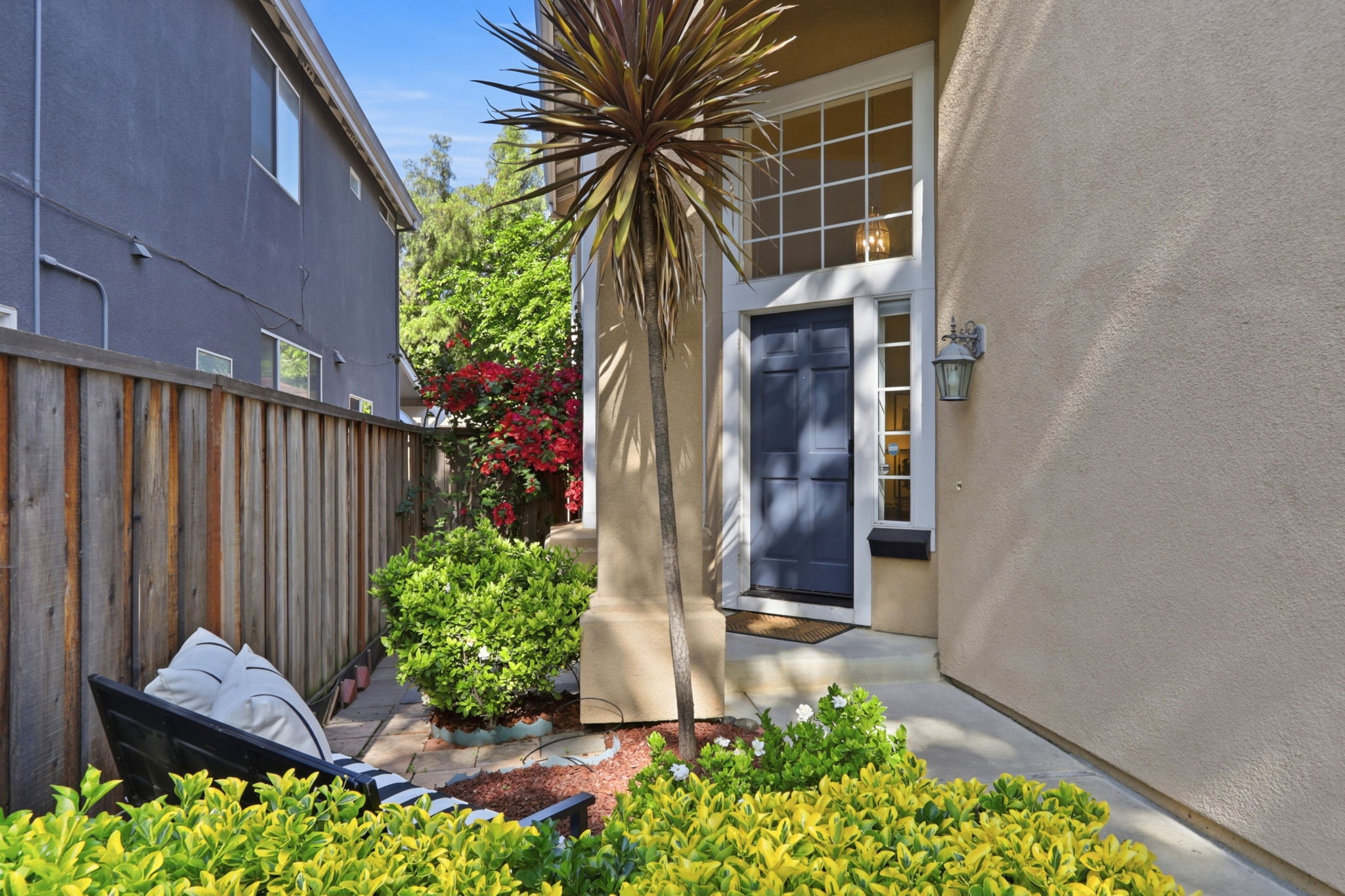 004_F8_1039 Spencer Ave