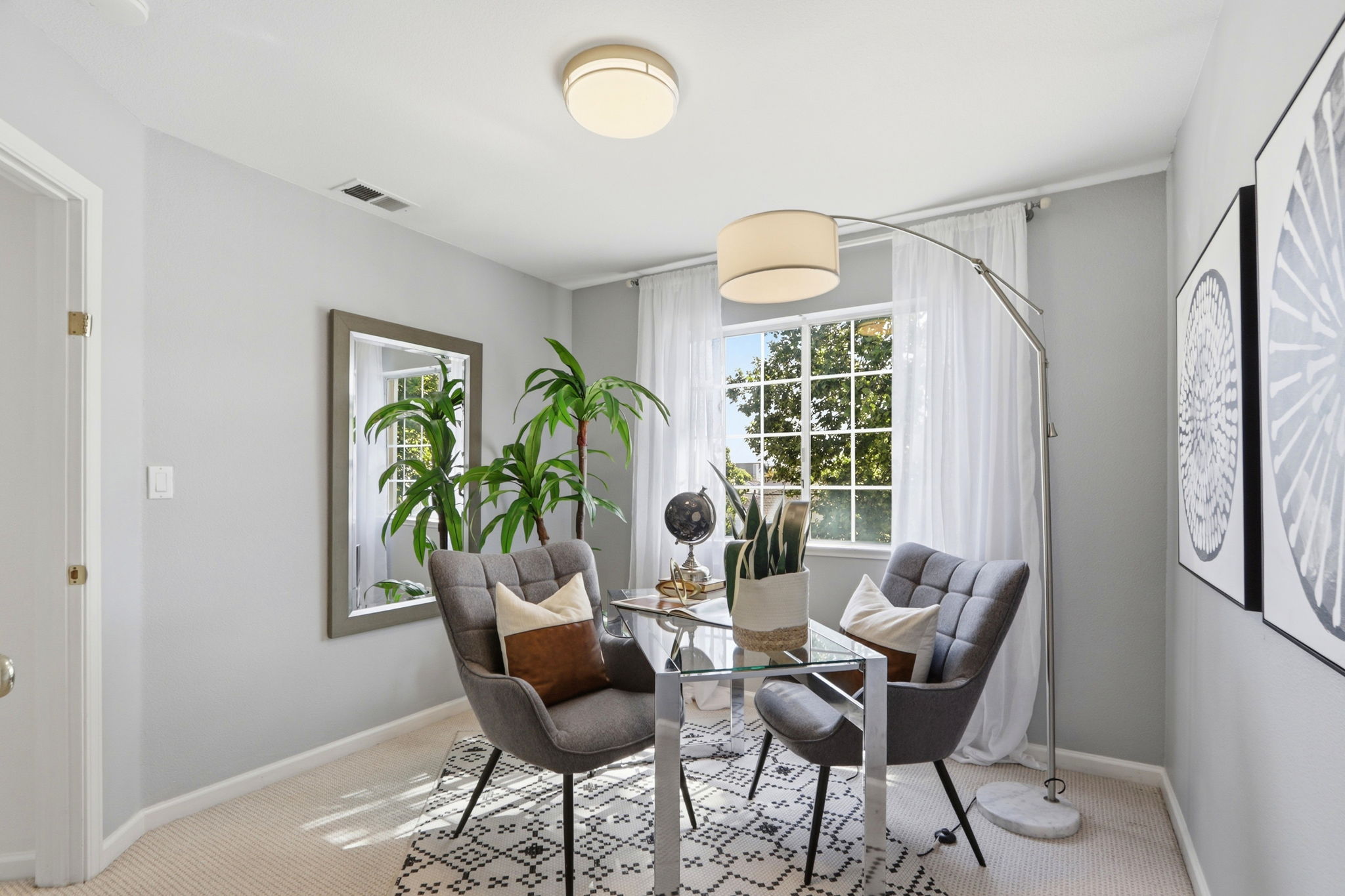 021_F8_1039 Spencer Ave