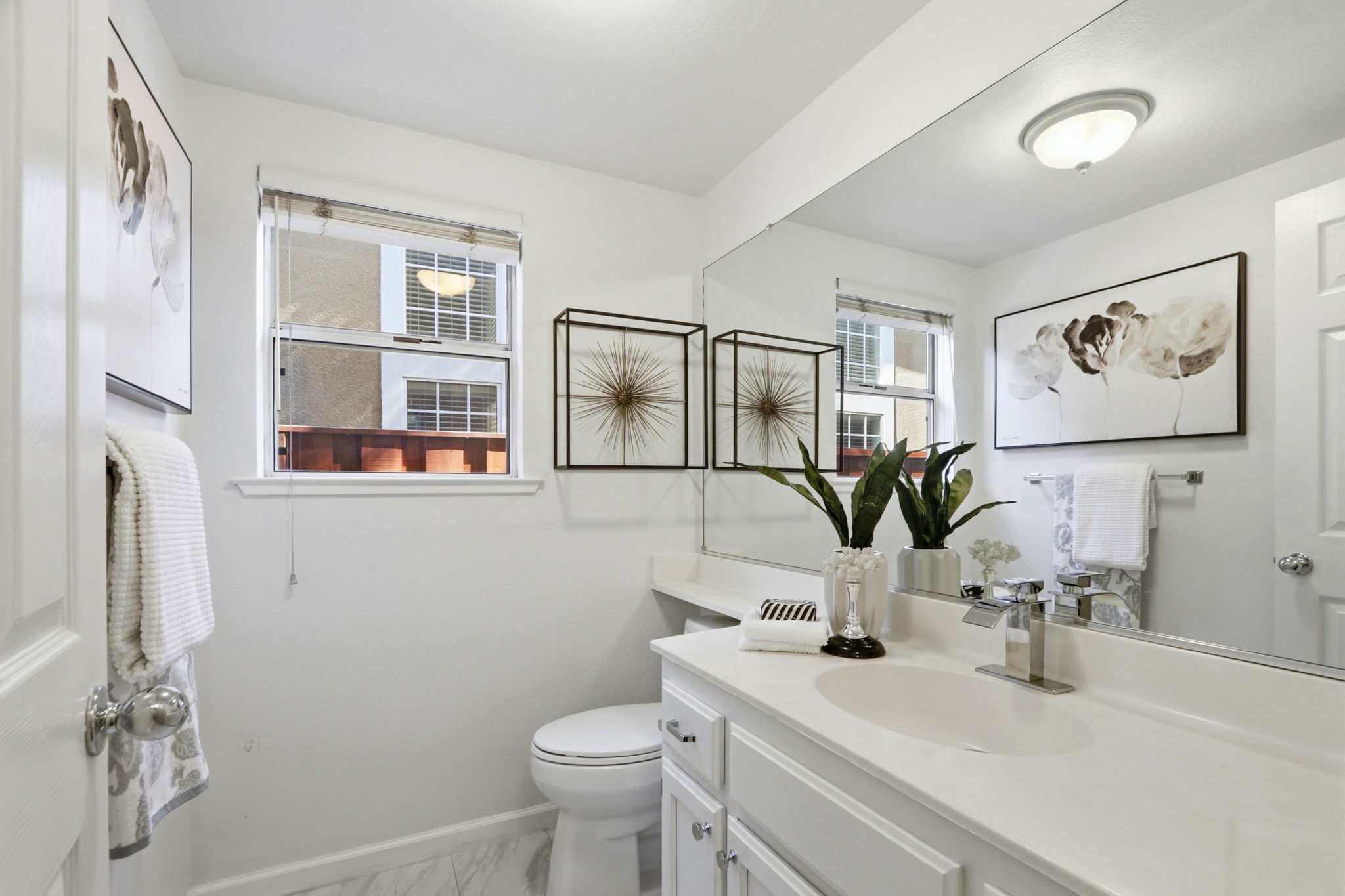 035_F8_1039 Spencer Ave