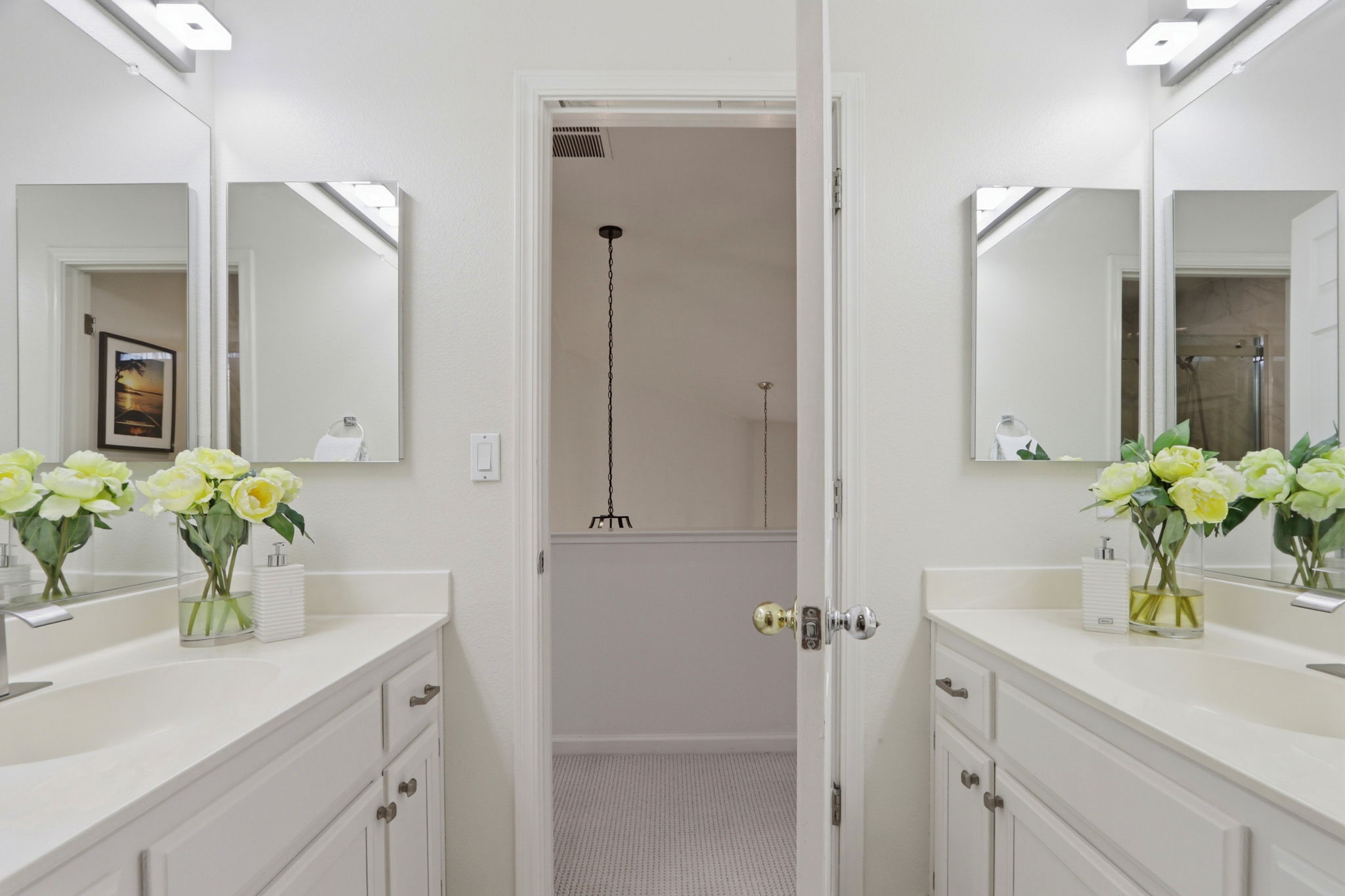 040_F8_1039 Spencer Ave