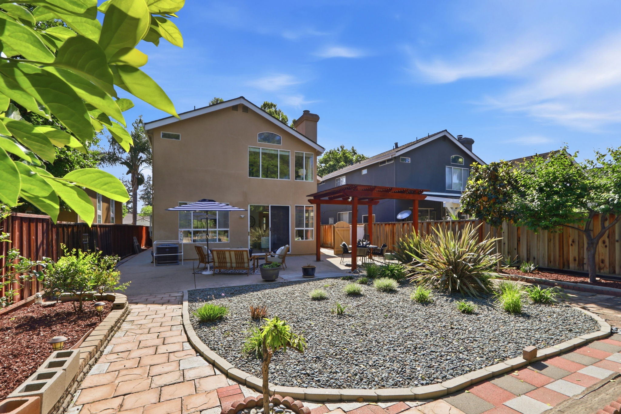 049_F8_1039 Spencer Ave