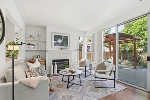 011_F8_1039 Spencer Ave