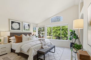 026_F8_1039 Spencer Ave