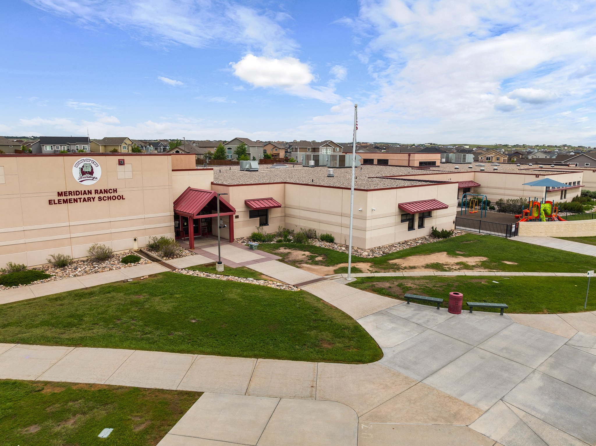 Nearby School within Walking Distance