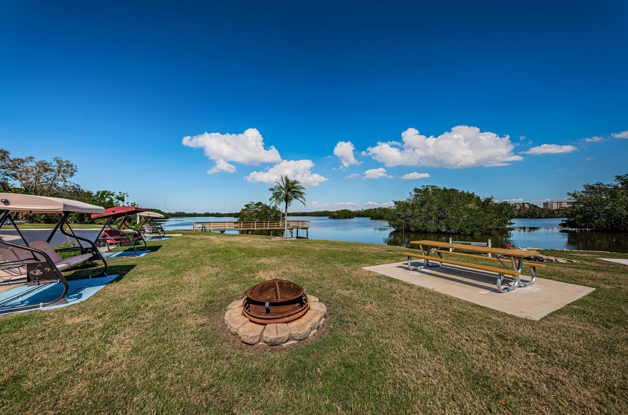 Community Waterfront Park 2